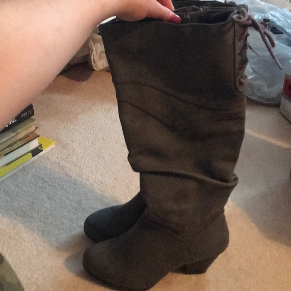 gray boots